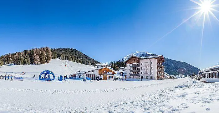 Buenda Ξενοδοχείο